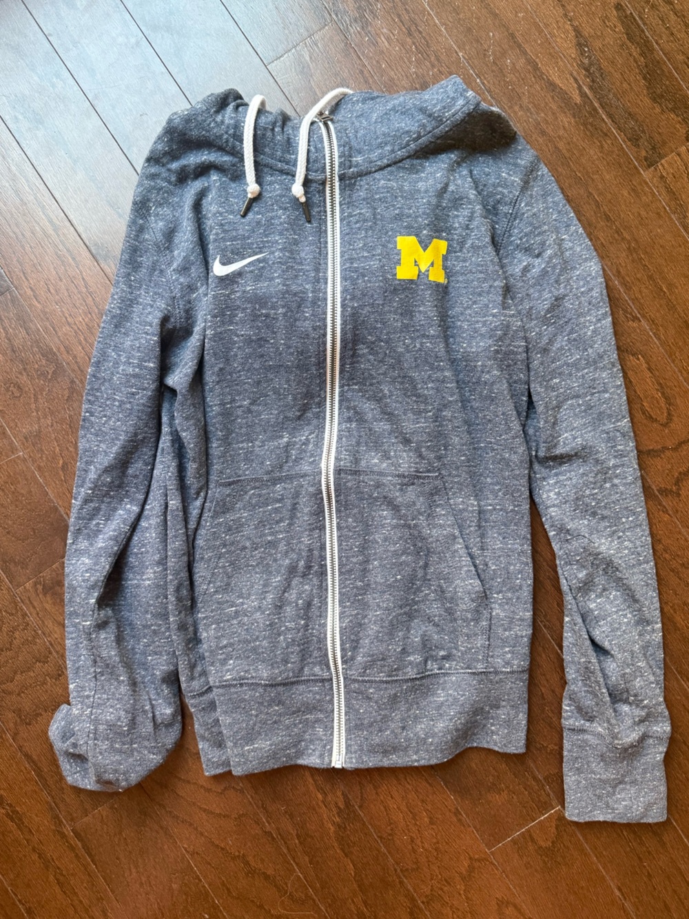 Nike Women’s Michigan Hoodie, M